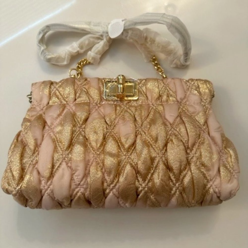 Brand NEW Lilly Pultizer Chancey Quilted Clutch